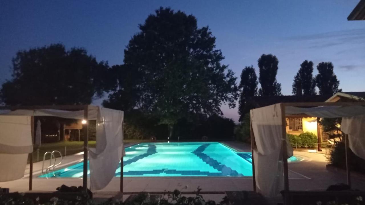 Giardino Di Rebecca Bed & Breakfast Castiglione di Ravenna Bagian luar foto
